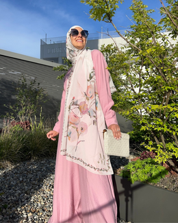 La Vie En Rose Scarf