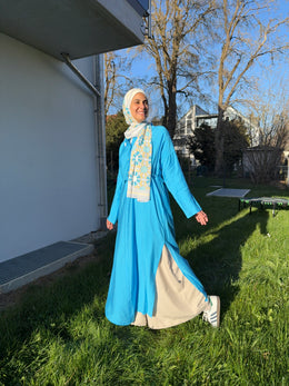 Andalusia Queen Look