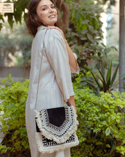 Elegance Linen Clutch