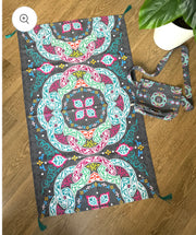 Akem Al Salah (Prayer Mat + Bag)